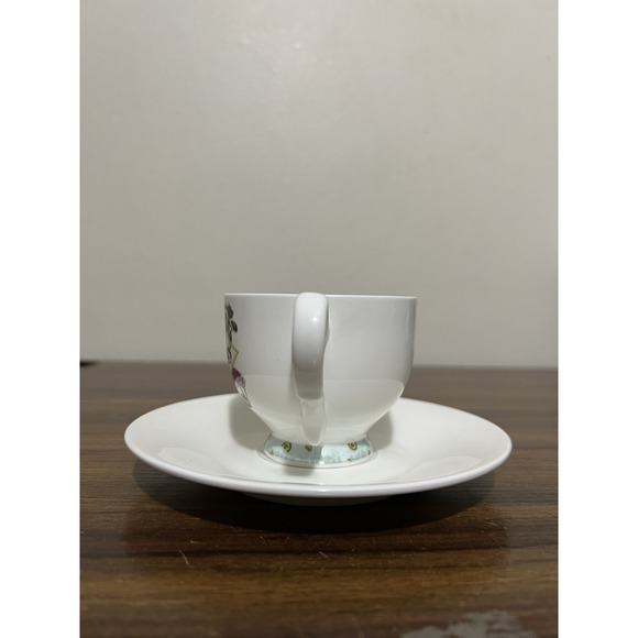 Hendrick's Gin Collectable Tea Cup And Saucer Set rare - Picture 2 of 14